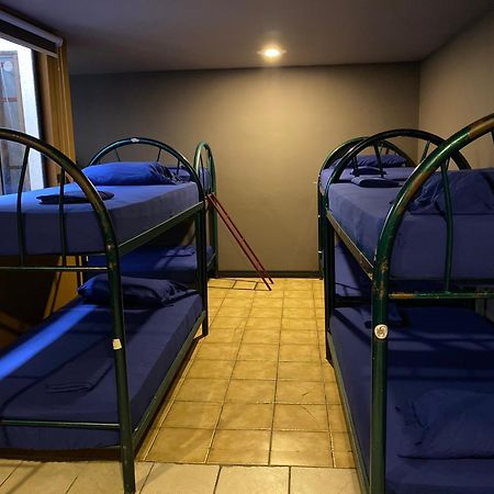 Alajuela Backpackers Airport Hostel מראה חיצוני תמונה