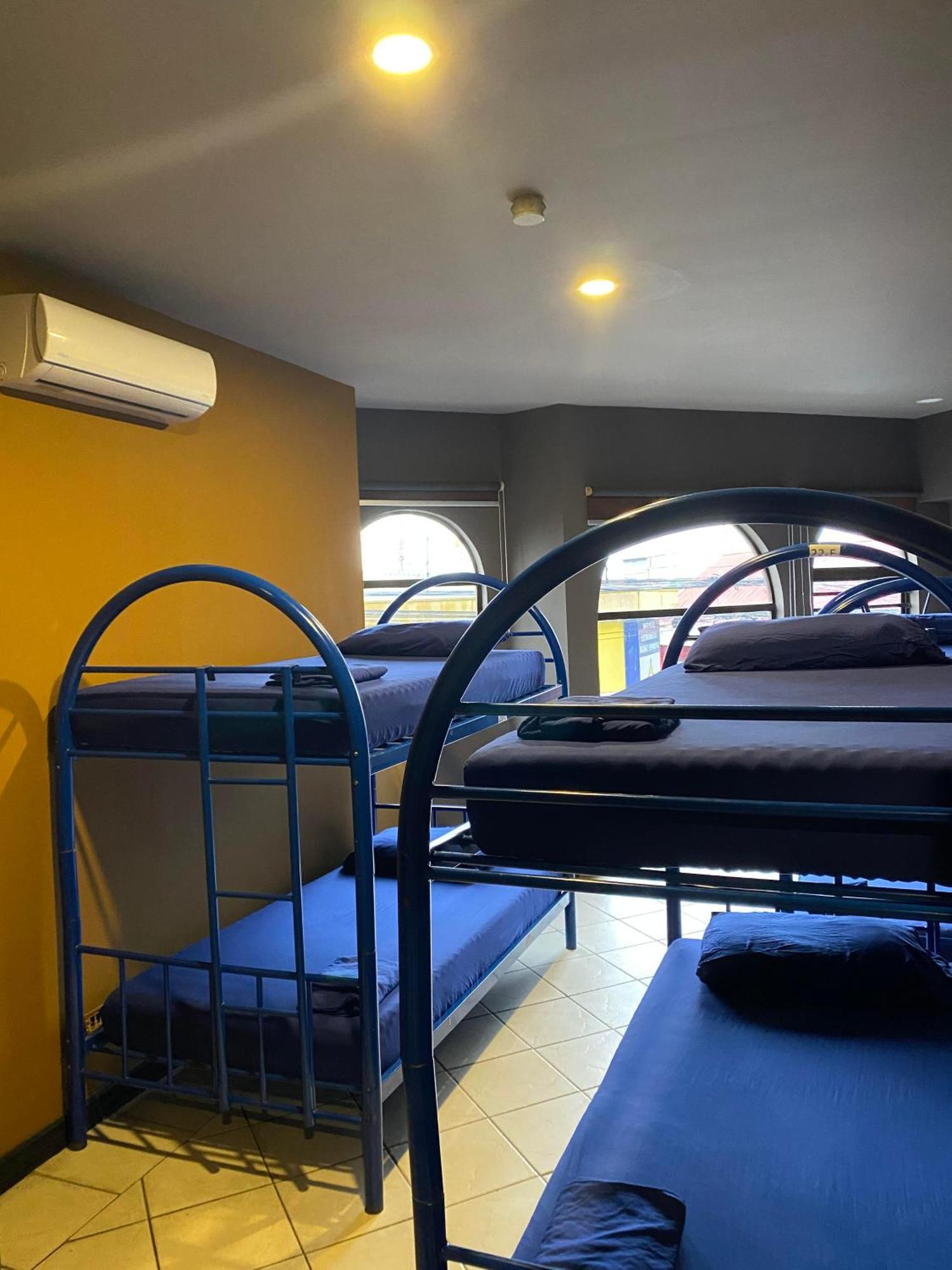 Alajuela Backpackers Airport Hostel מראה חיצוני תמונה
