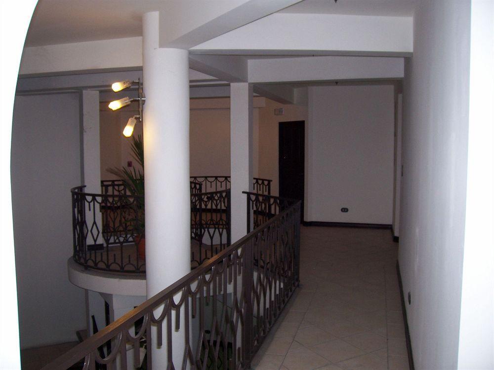 Alajuela Backpackers Airport Hostel מראה חיצוני תמונה