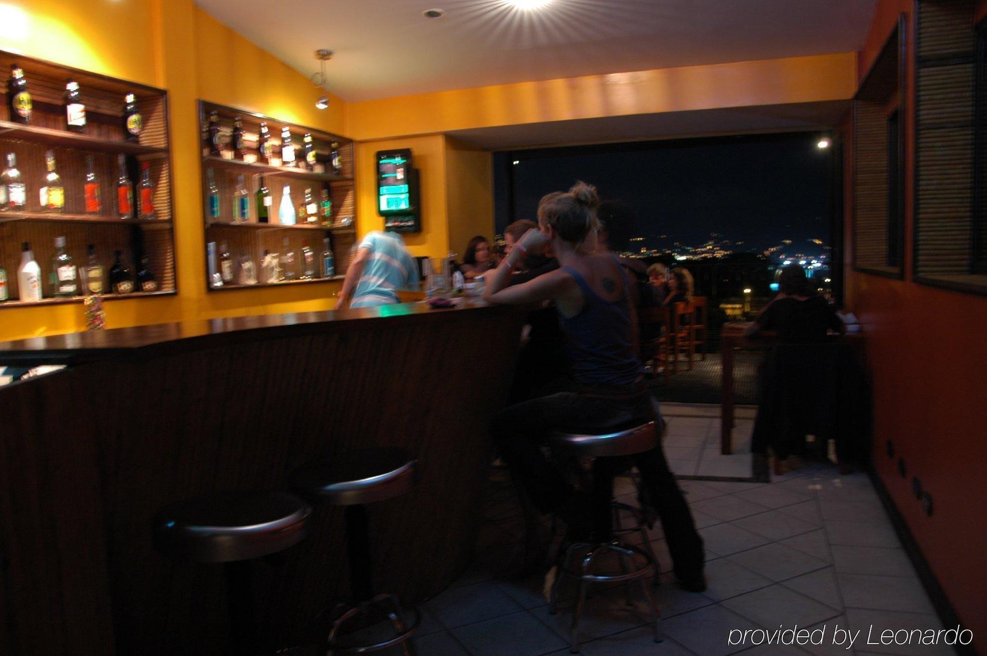 Alajuela Backpackers Airport Hostel מראה חיצוני תמונה